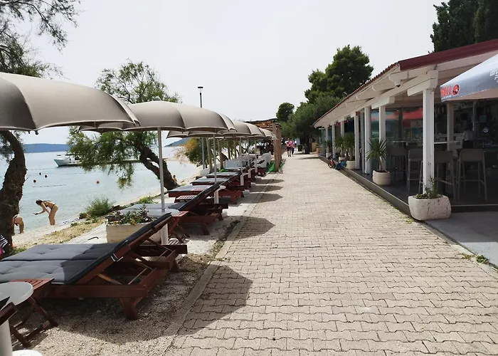 Domenico - 50 M From The Sea